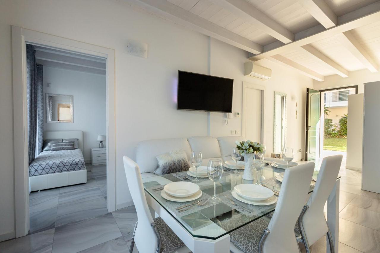 Apartment Blue Laguna ซีร์มิโอเน ภายนอก รูปภาพ
