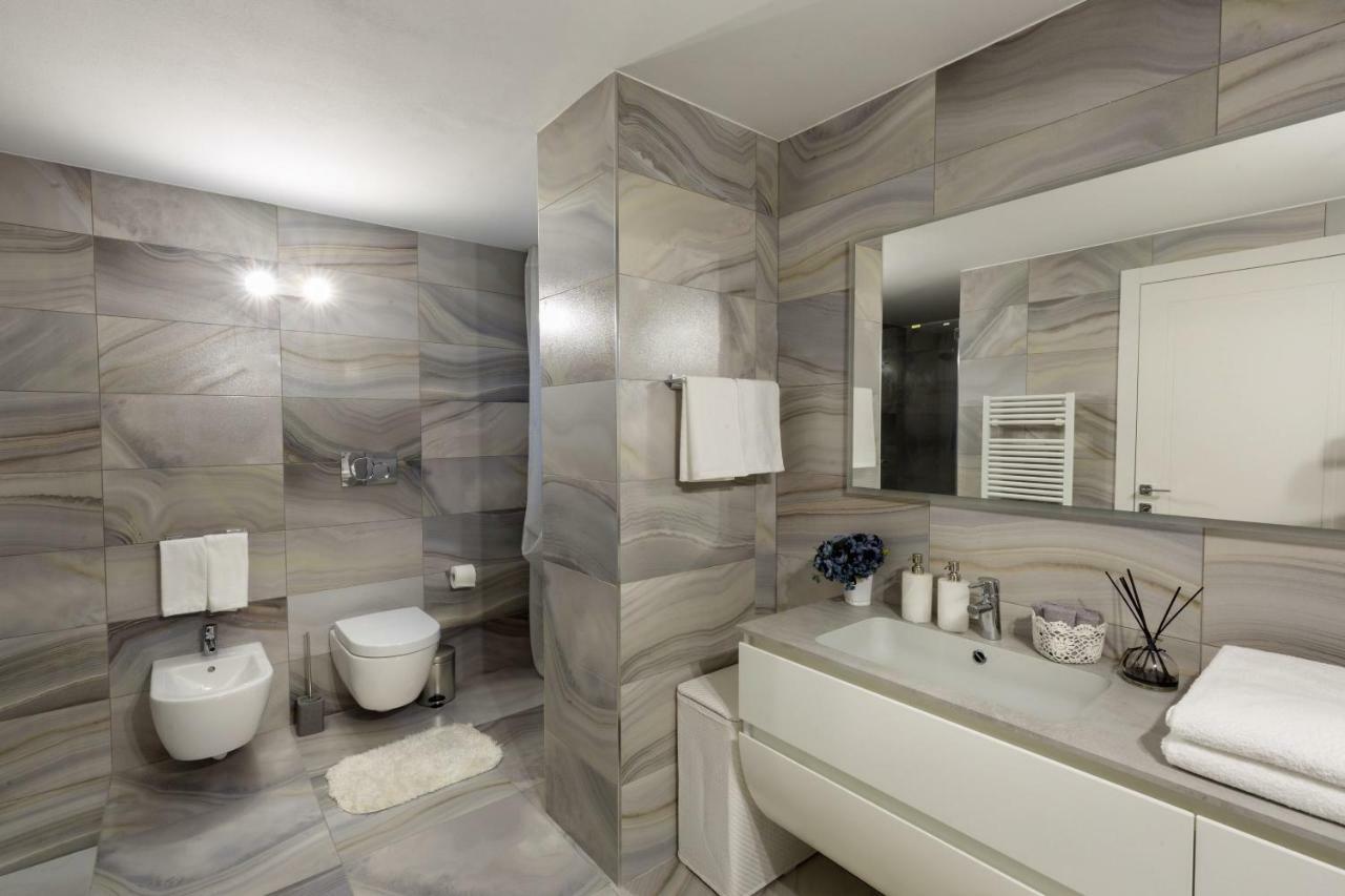Apartment Blue Laguna ซีร์มิโอเน ภายนอก รูปภาพ